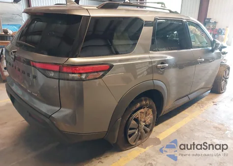 2023 Nissan Pathfinder Sv 4Wd z USA, uszkodzony, nr VIN 5N1DR3BC0PC246907